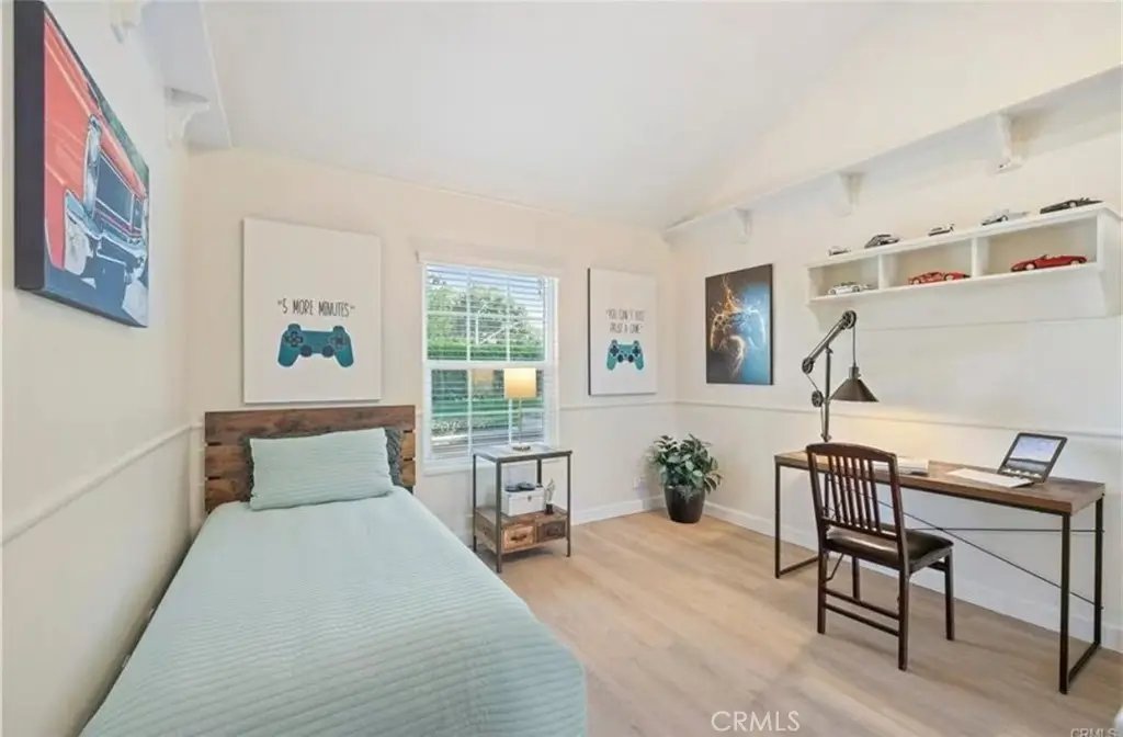 Duplex for rent at 18771 Paseo Picasso, Irvine, CA featuring 1 bed and 1 bath
