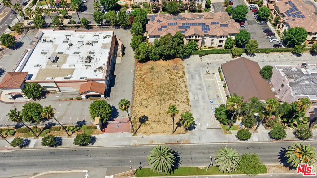 1447 S Garey Ave, Pomona, CA — listing photo 1