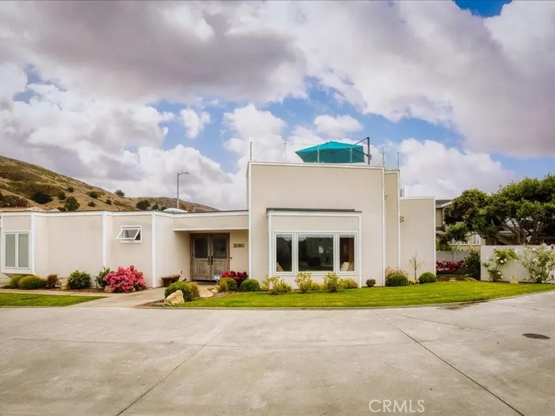 3080 Studio, Cayucos, CA — listing photo 1