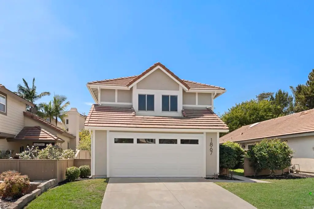Single Family Residence for sale at 1867 Teakwood Way, Vista, CA featuring 3 beds and 3 baths