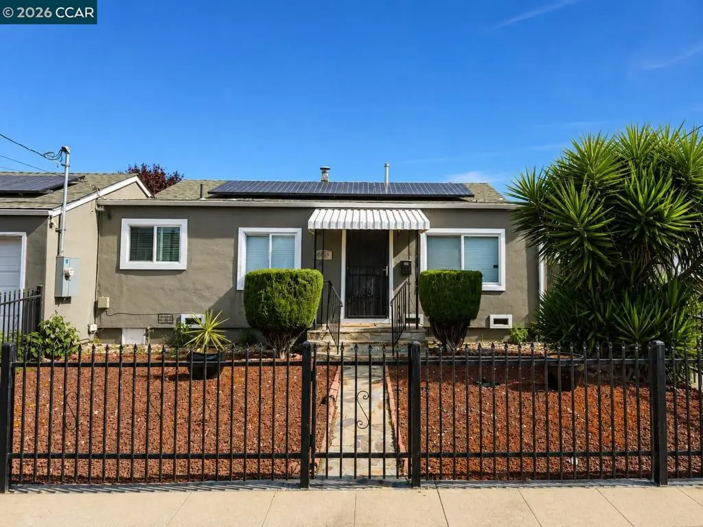 Single Family Residence for sale at 4321 Florida Ave, Richmond, CA featuring 4 beds and 3 baths