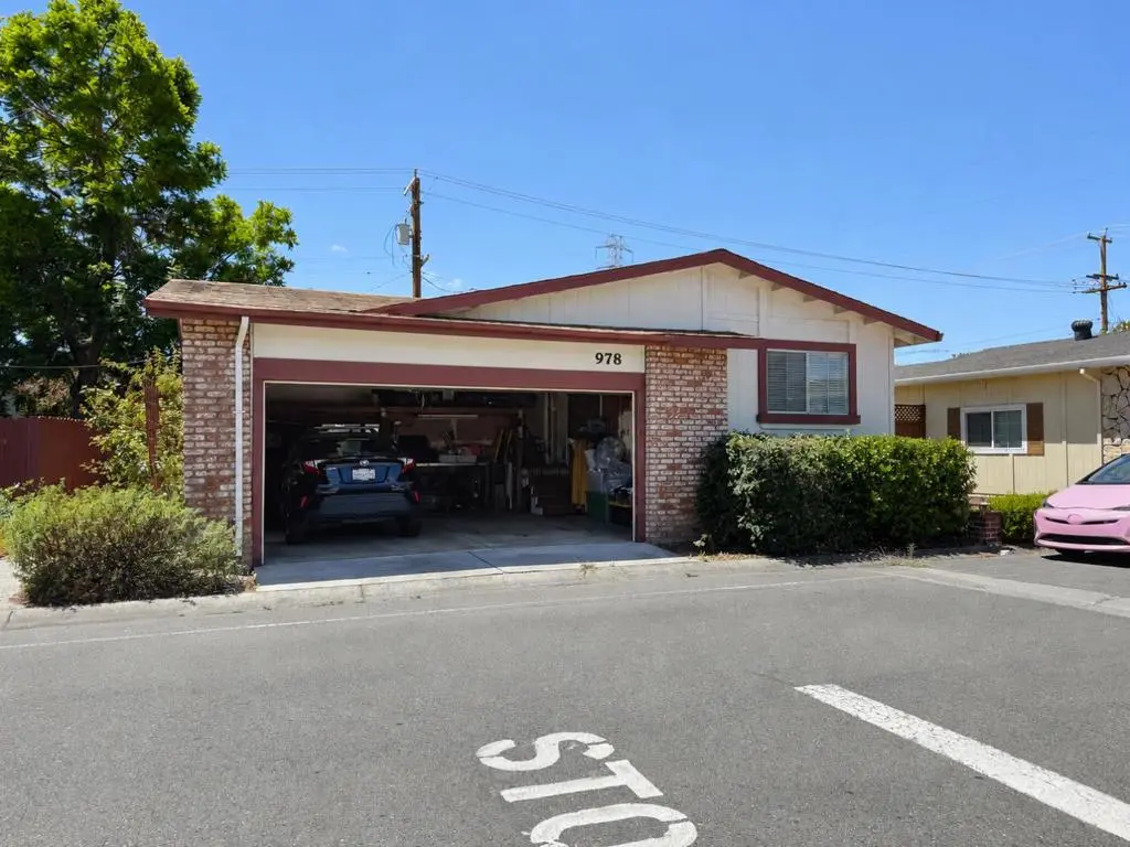 1225 Vienna Drive 978, Sunnyvale, CA — listing photo 1