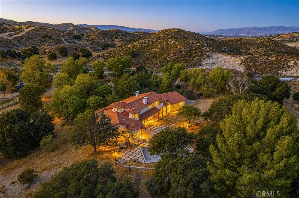 16515 Valley Ranch, Canyon Country, CA — listing photo 1