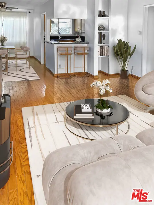 Residential Lease for rent at 1327 Stanford Street 6, Santa Monica, Los Angeles County, CA featuring 2 beds and 2 baths