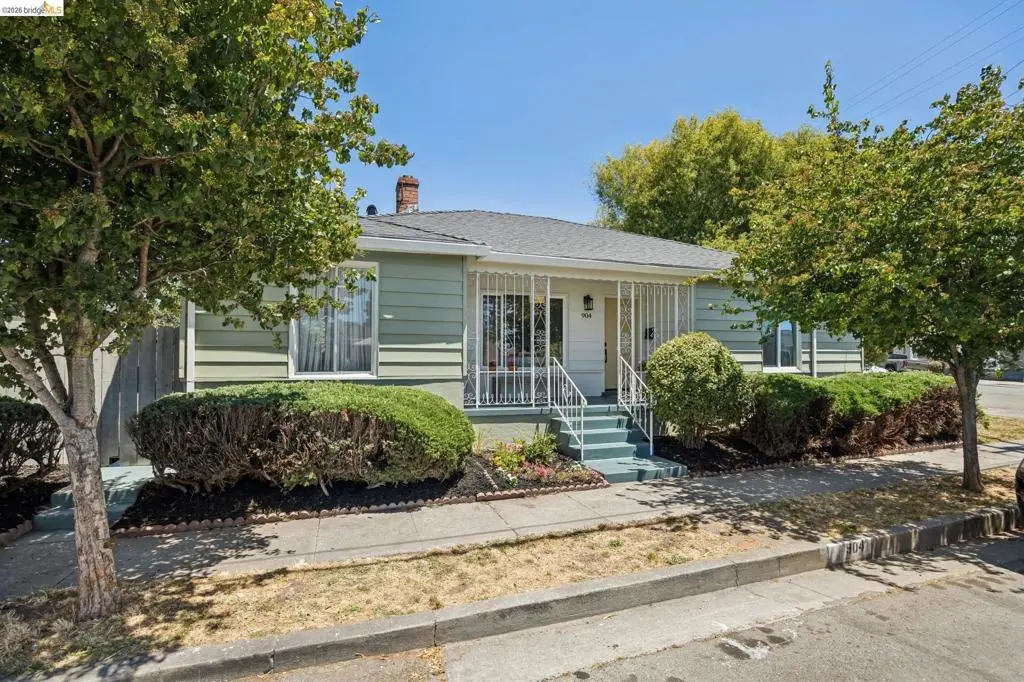 Single Family Residence for sale at 904 Wilson Avenue., Richmond, CA featuring 3 beds and 1 bath