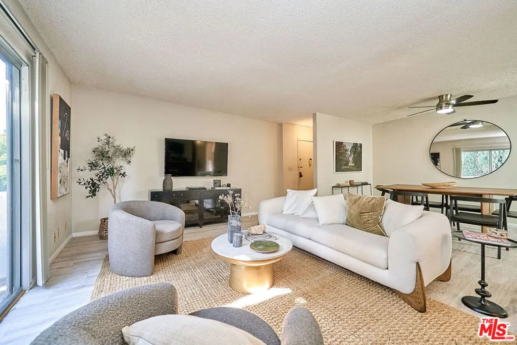 Condominium for sale at 5437 Corteen Place 212, Los Angeles, CA featuring 1 bed and 1 bath