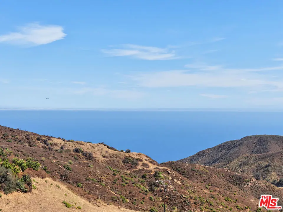 2188 Tuna Canyon Road, Topanga, CA — listing photo 1