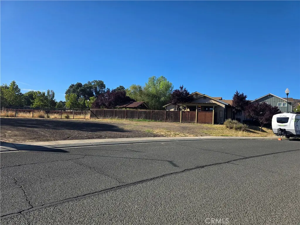 1254 Wrigley, Lakeport, CA — listing photo 1