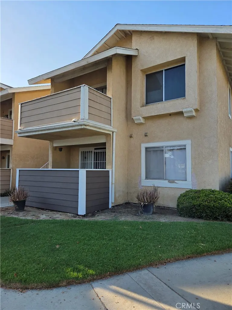 3707 Oak Creek Drive A, Ontario, CA — listing photo 1