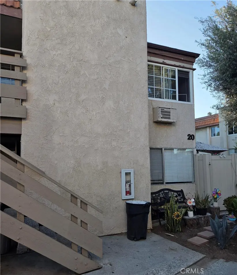 212 S Kraemer 2005, Placentia, CA — listing photo 1