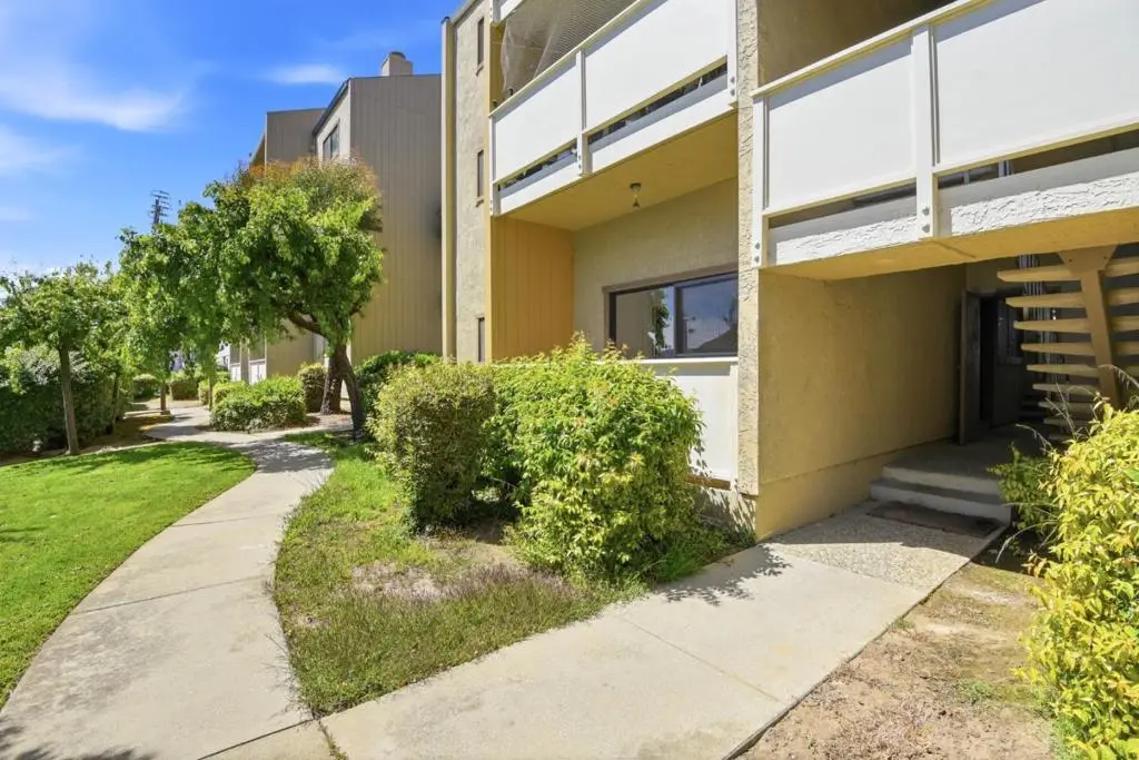 Condominium for sale at 811 Marcie Circle, South San Francisco, CA featuring 1 bed and 1 bath
