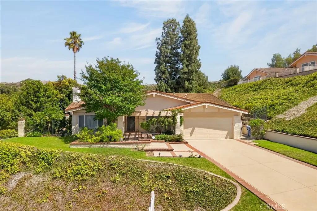 1526 S Fairway Knolls, West Covina, CA — listing photo 1