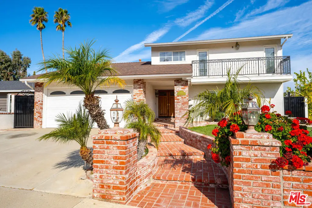 Residential Lease for rent at 29403 Trailway Lane, Agoura Hills, Los Angeles County, CA featuring 4 beds and 3 baths