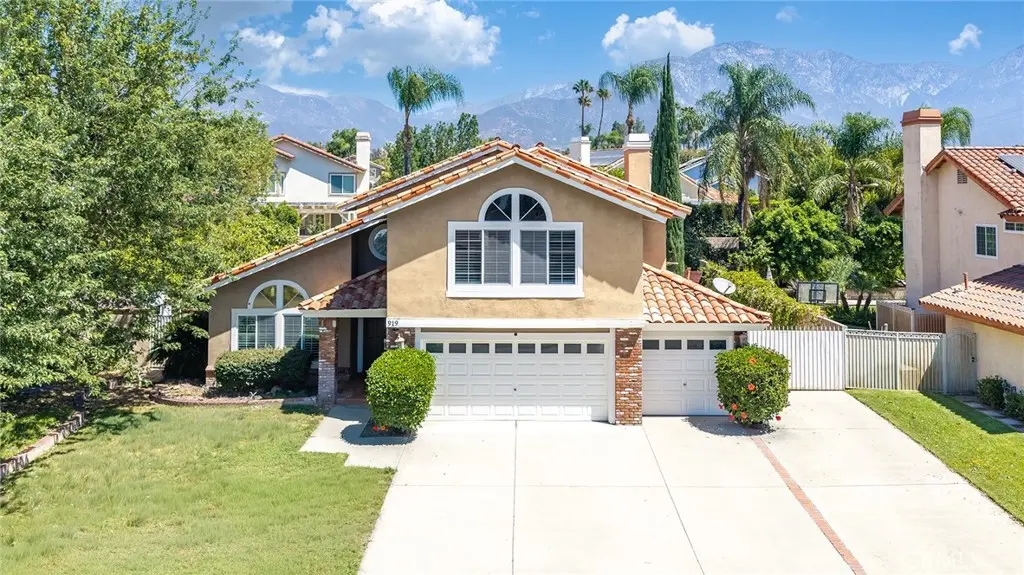 919 W 14th st, Upland, CA — listing photo 1