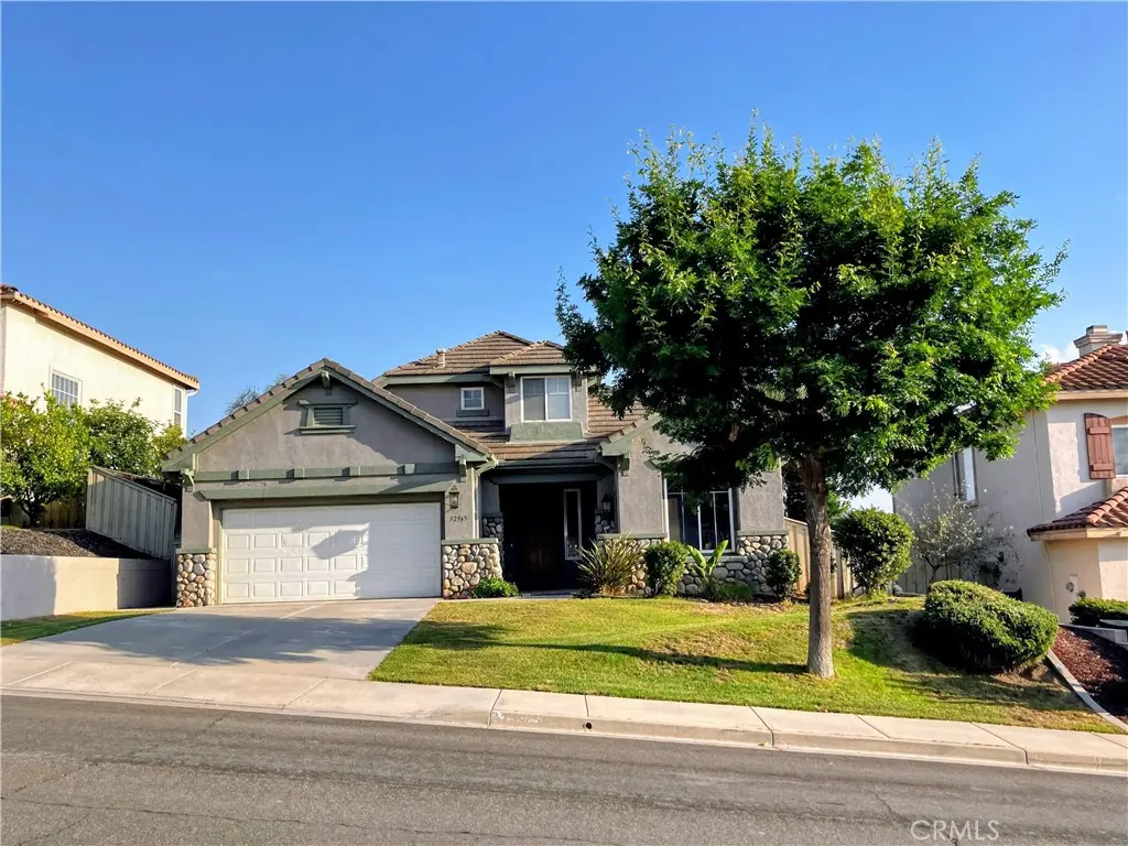 Single Family Residence for sale at 32965 Anasazi Drive, Temecula, CA featuring 3 beds and 3 baths