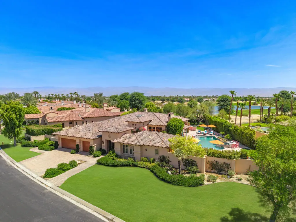 55610 Royal St George, La Quinta, CA — listing photo 1