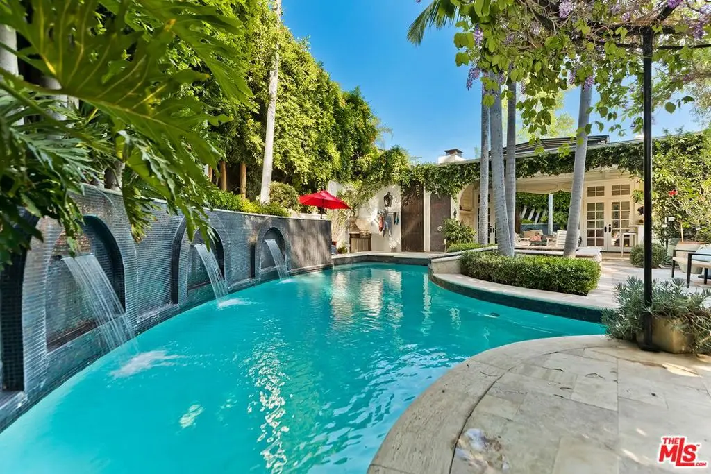 2806 Nichols Canyon Road, Los Angeles, CA — listing photo 1