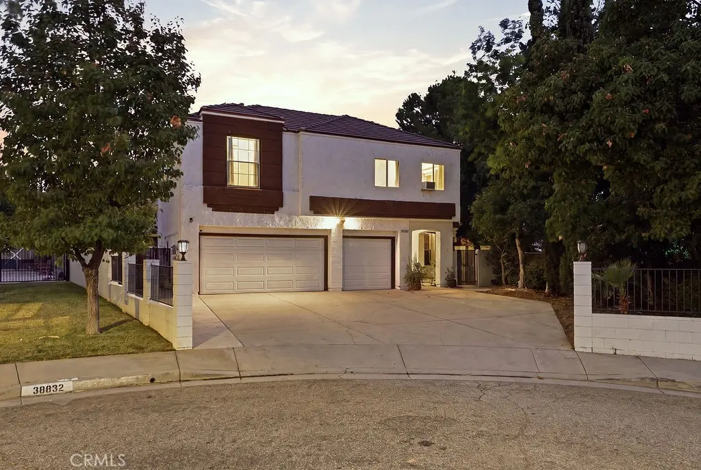 38833 Fruitridge Court, Palmdale, CA — listing photo 1