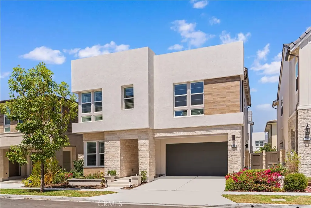 270 Burwood, Lake Forest, CA — listing photo 1