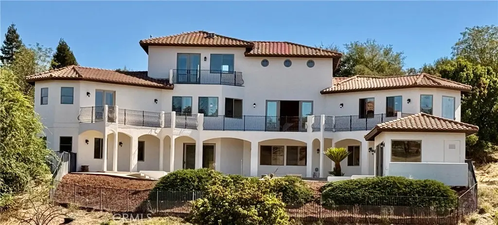 2040 Vista De La Vina, Templeton, CA — listing photo 1