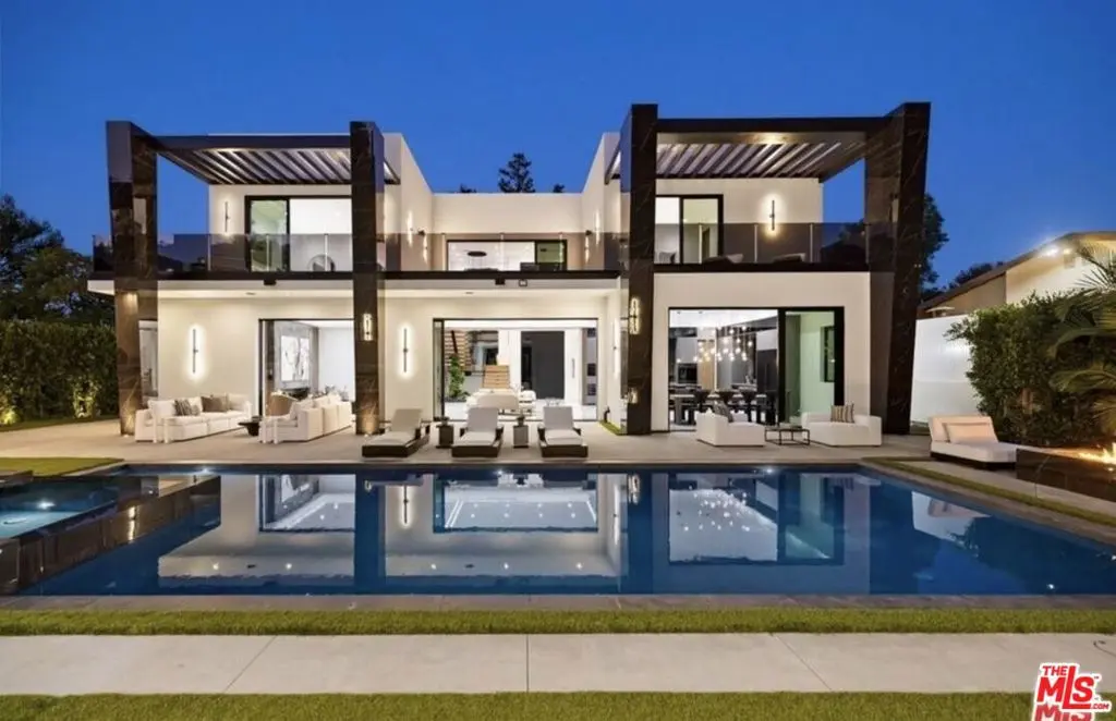 Single Family Residence for rent at 19641 Greenbriar Drive, Los Angeles, CA featuring 4 beds and 3 baths