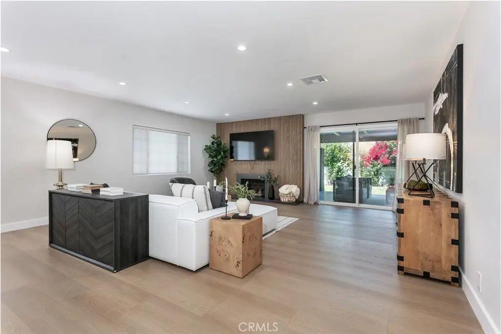6853 Willis Avenue, Van Nuys, CA — listing photo 1