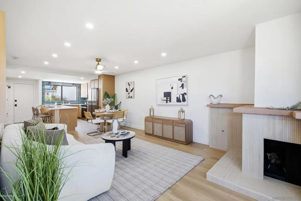 4044 Crystal Dawn 103, San Diego, CA — listing photo 1