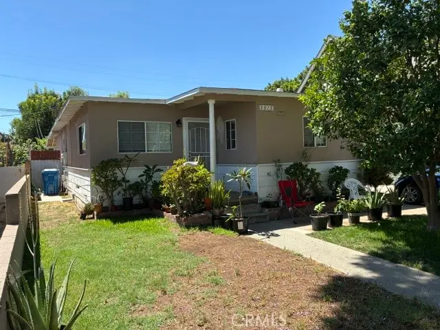 Single Family Residence for sale at 5915 Lemon, Long Beach, CA featuring 3 beds and 2 baths
