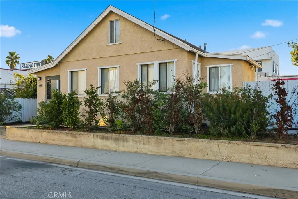 Single Family Residence for sale at 2005 phelan Lane, Redondo Beach, CA featuring 3 beds and 1 bath