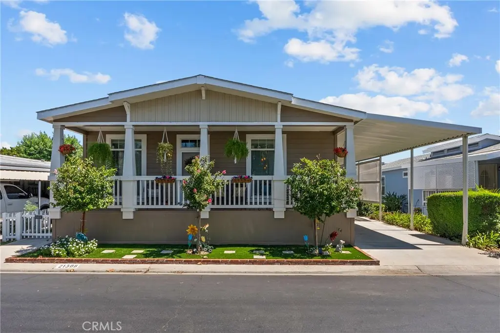 21308 Jimpson Way, Canyon Country, CA — listing photo 1