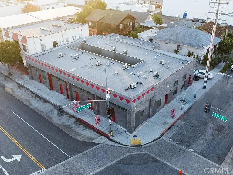 Residential Lease for rent at 1100 E 7th Street 1104, Long Beach, Los Angeles County, CA and 1 bath