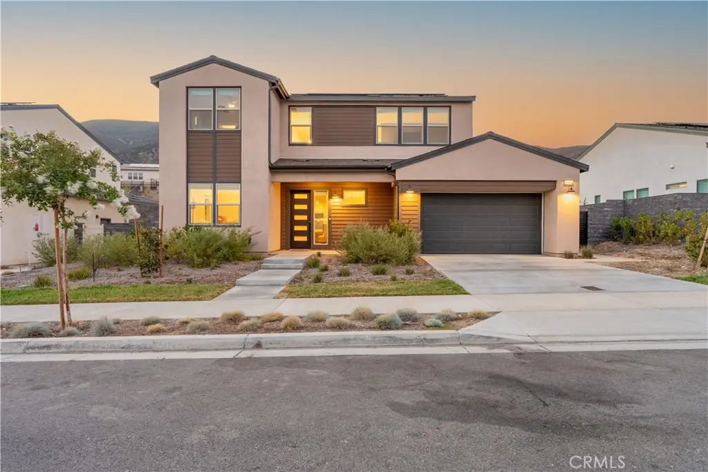 15950 Butterfly, Fontana, CA — listing photo 1