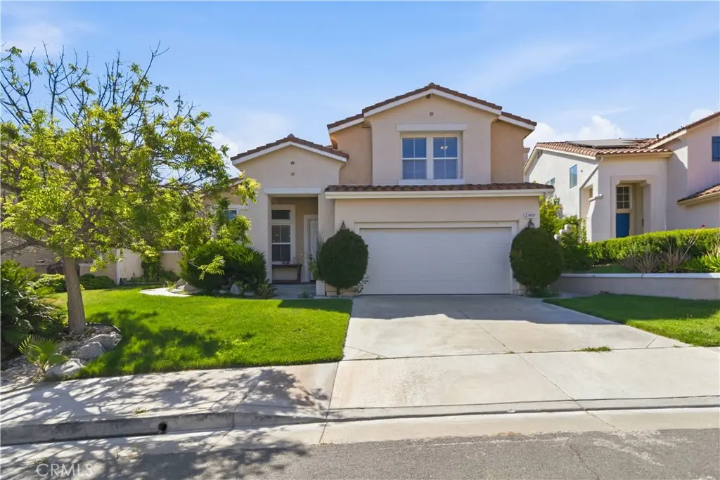 23805 Oak View, Newhall, CA — listing photo 1