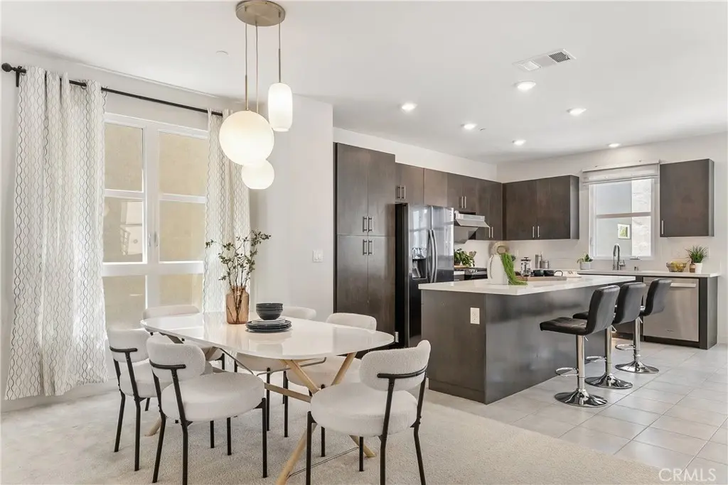 Townhouse for sale at 2700 41 E Chaucer E 41, Los Angeles, CA featuring 4 beds and 4 baths