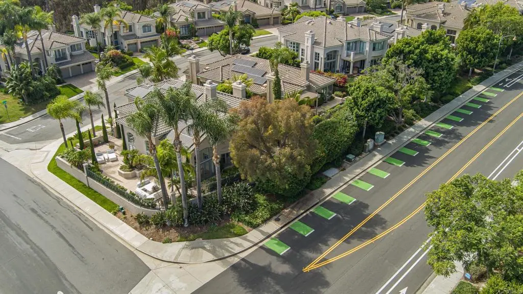 Single Family Residence for rent at 7186 Tern Place, Carlsbad, CA featuring 4 beds and 4 baths