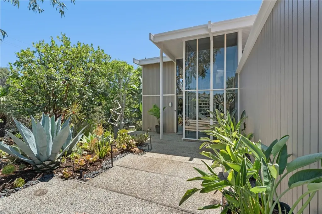 Single Family Residence for rent at 1494 Bluebird Canyon Drive, Laguna Beach, CA featuring 2 beds and 2 baths
