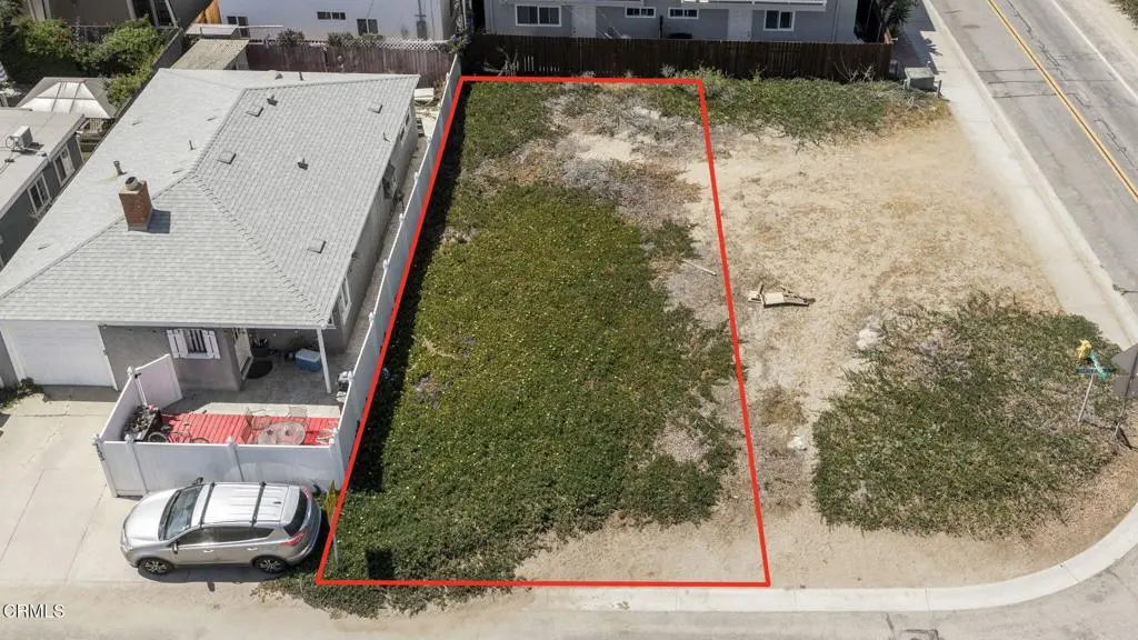 157 Santa Monica Avenue, Oxnard, CA — listing photo 1