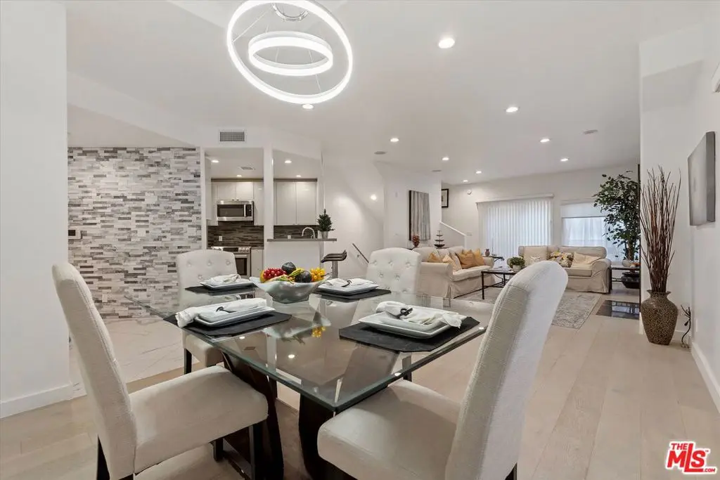 Condominium for sale at 1160 Granville Avenue 108, Los Angeles, CA featuring 2 beds and 3 baths