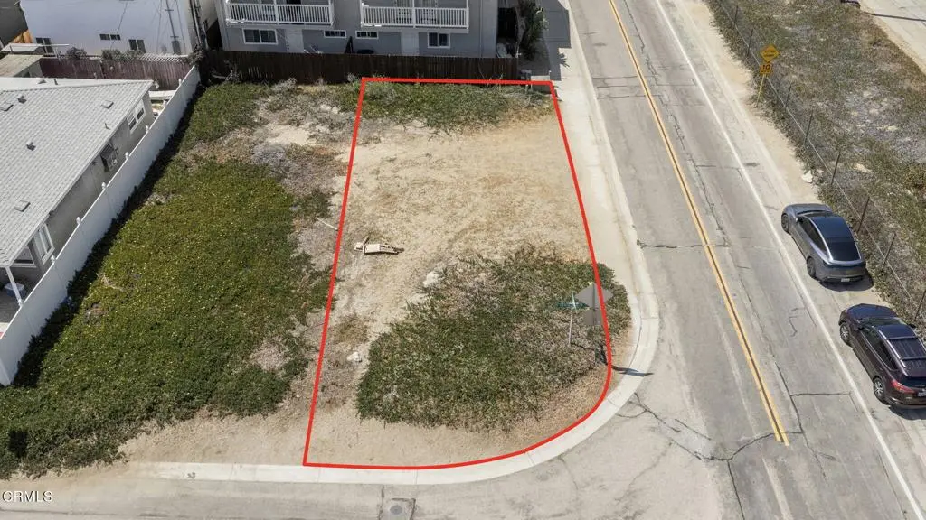 161 Santa Monica Avenue, Oxnard, CA — listing photo 1