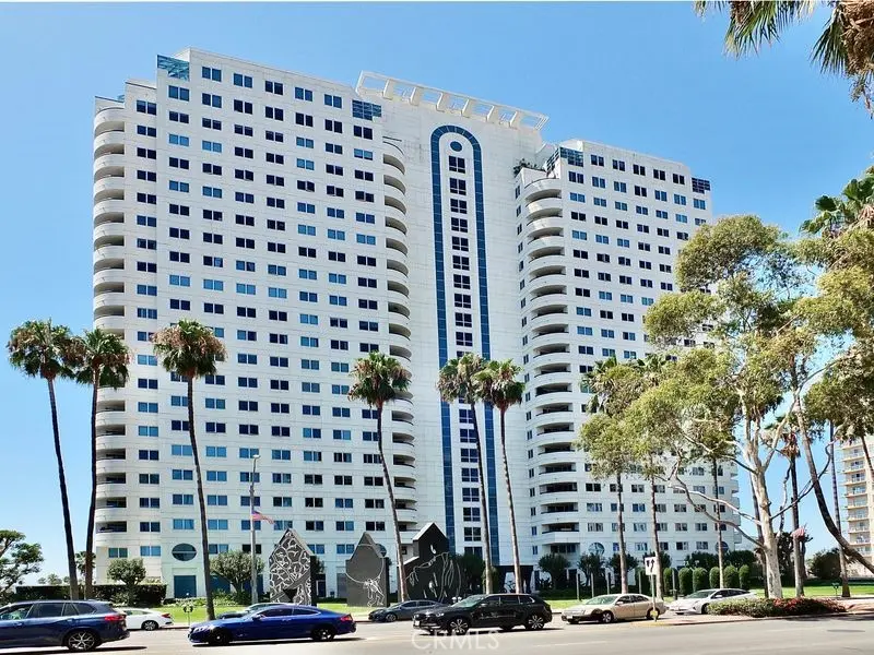 Condominium for sale at 525 E Seaside Way 1007, Long Beach, CA featuring 2 beds and 2 baths