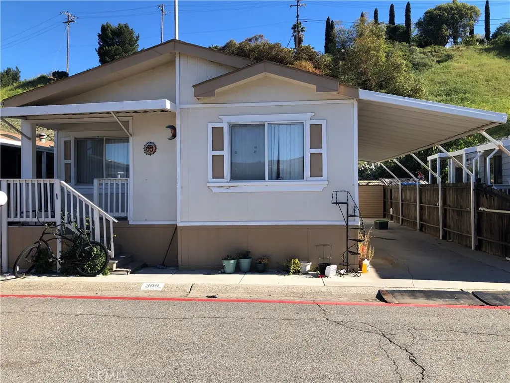 Manufactured In Park for sale at 4901 Green River 309, Corona, CA featuring 3 beds and 2 baths