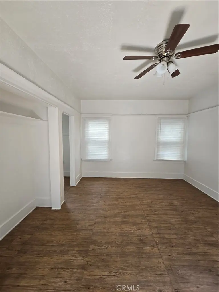Apartment for rent at 942 E 2nd 12.5, Long Beach, CA and 1 bath