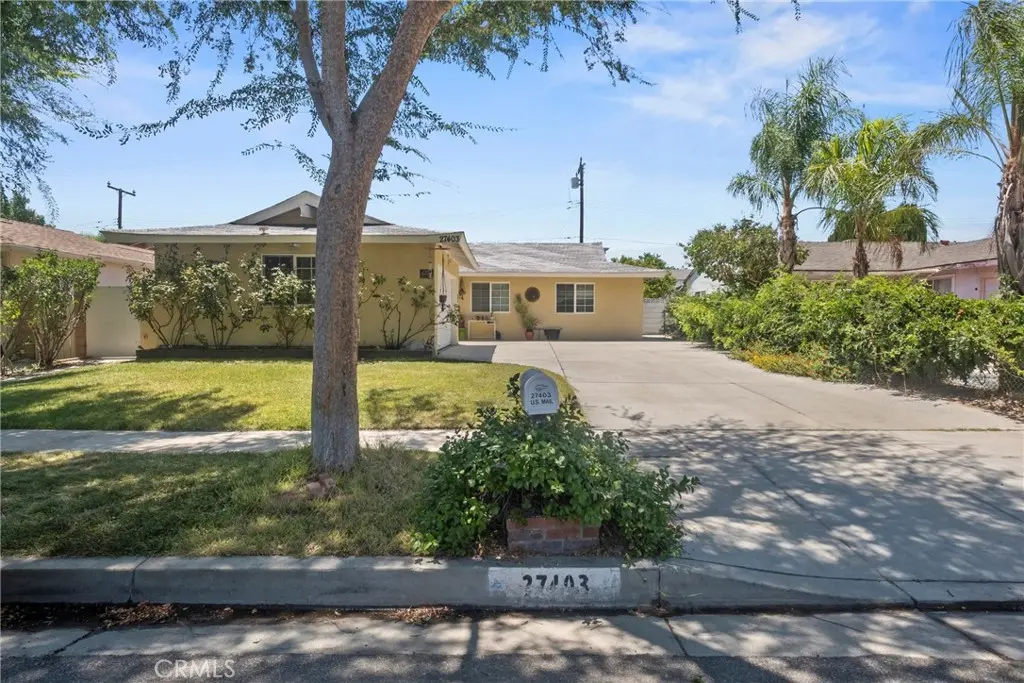 27403 Arriola, Saugus, CA — listing photo 1