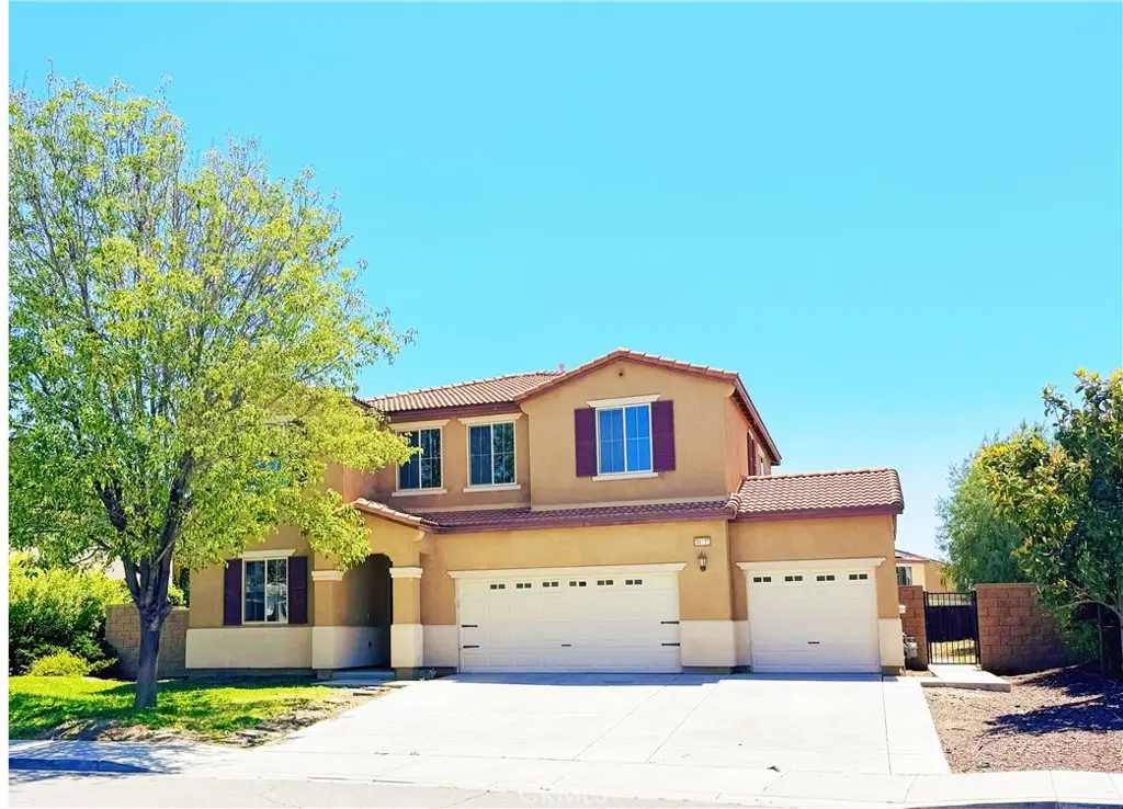 Residential Lease for rent at 30822 Sail Ln, Menifee, Riverside County, CA featuring 5 beds and 4 baths