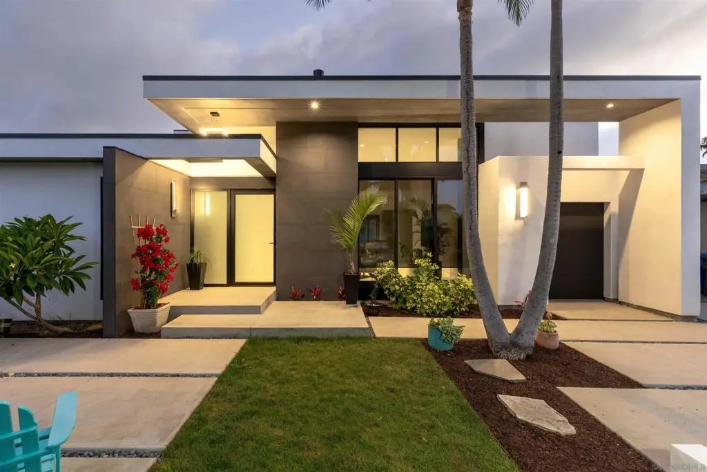 Single Family Residence for sale at 5065 67 Los Robles Dr., Carlsbad, CA featuring 4 beds and 5 baths
