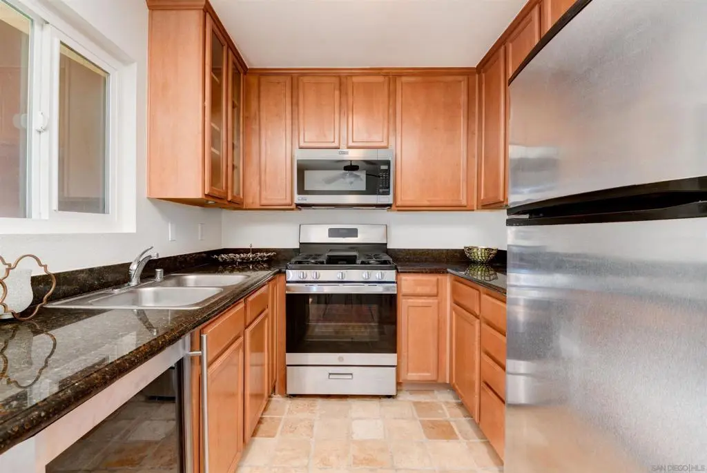 Single Family Residence for rent at 526 Calle Montecito 140, Oceanside, CA featuring 2 beds and 1 bath