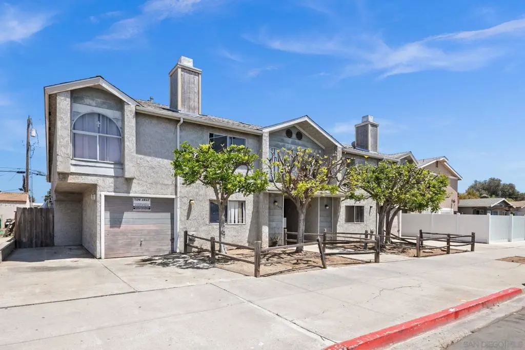 Condominium for sale at 3625 43rd St 3, San Diego, CA featuring 1 bed and 1 bath