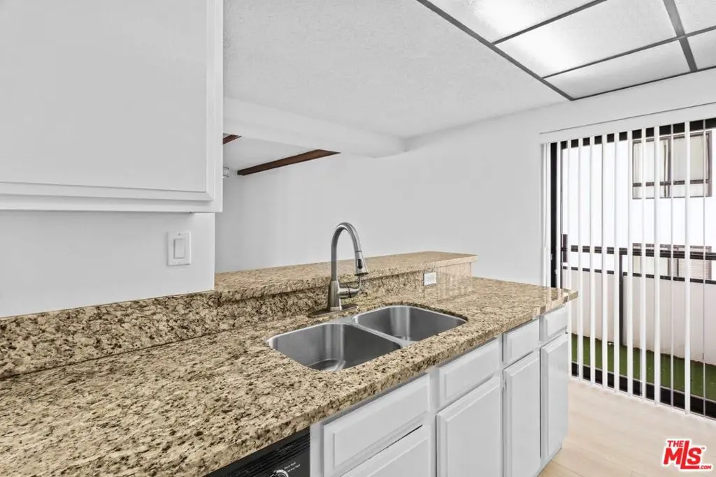 Residential Lease for rent at 10535 Wilshire Boulevard 603, Los Angeles, Los Angeles County, CA featuring 2 beds and 2 baths