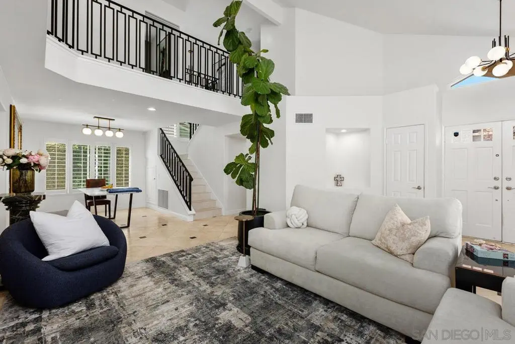 1108 BRIOSO COURT, Vista, CA — listing photo 1