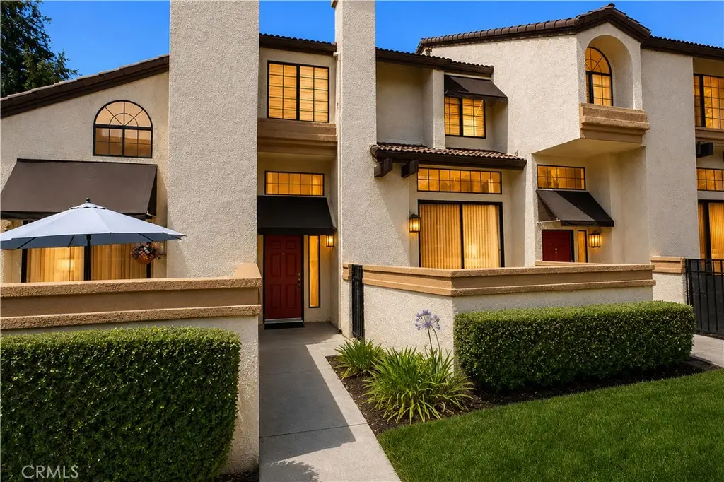 Condominium for sale at 24 Rock Cliff Place, Pomona, CA featuring 3 beds and 3 baths